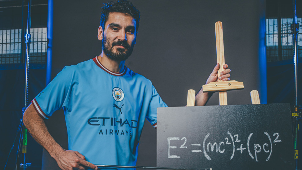 ILKAY GUNDOGAN : An intelligent chap...
