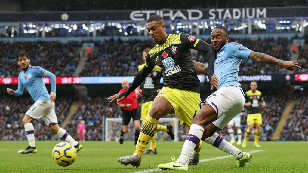 BATTLE : _Sterling looks to breach a rigid Southampton defence_