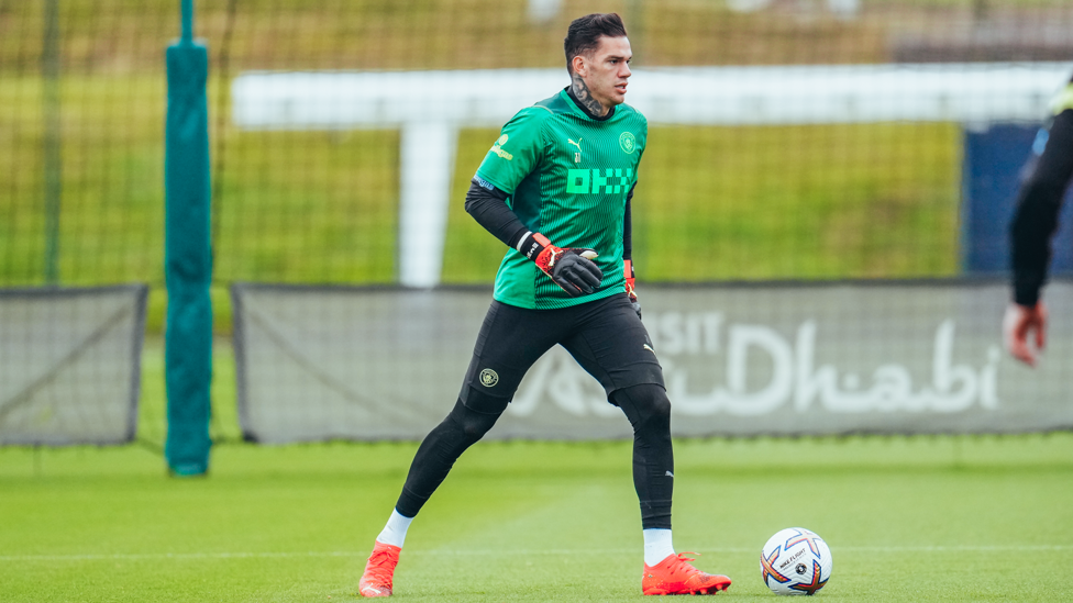 Ederson: He finally got bored and joined the attack...