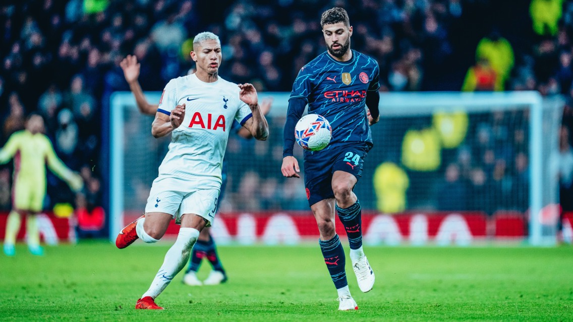 JOGGING JOSKO: Creeping forward.