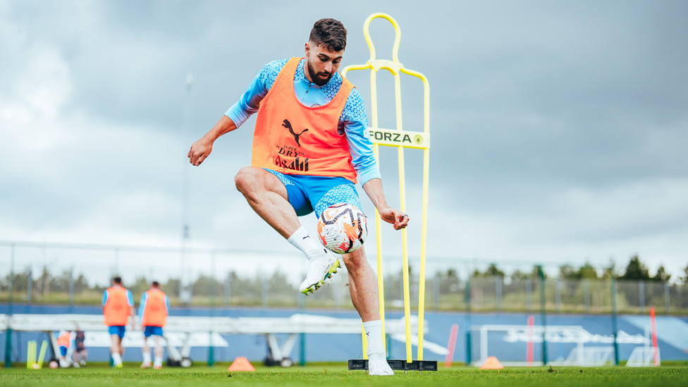 GO GVARDIOL : Josko Gvardiol gears up for the Sheffield United clash this weekend