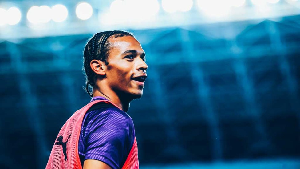 TUR: Foto spesial Leroy saat tur Asia 2019