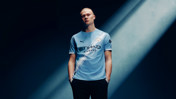Our stars model the 2025/26 PUMA Home kit! 