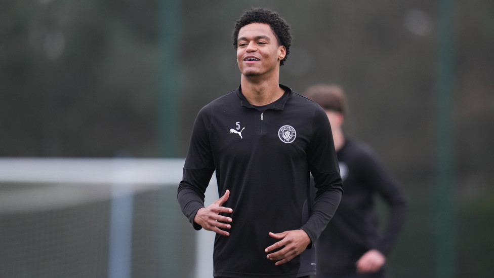 TUNING FOR TOFFEES  : Leke Drake applies the pressure. 