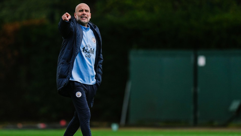 POINTING THE WAY : Pep leads the session