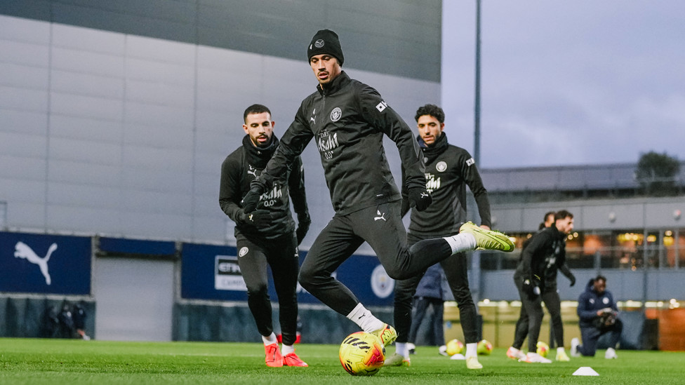 MIDFIELD MAESTRO  : Tijjani Reijnders prepares to spray the ball. 