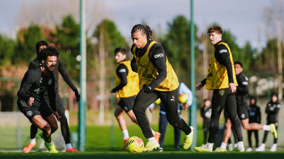 ON THE BALL : Nathan Ake drives into space