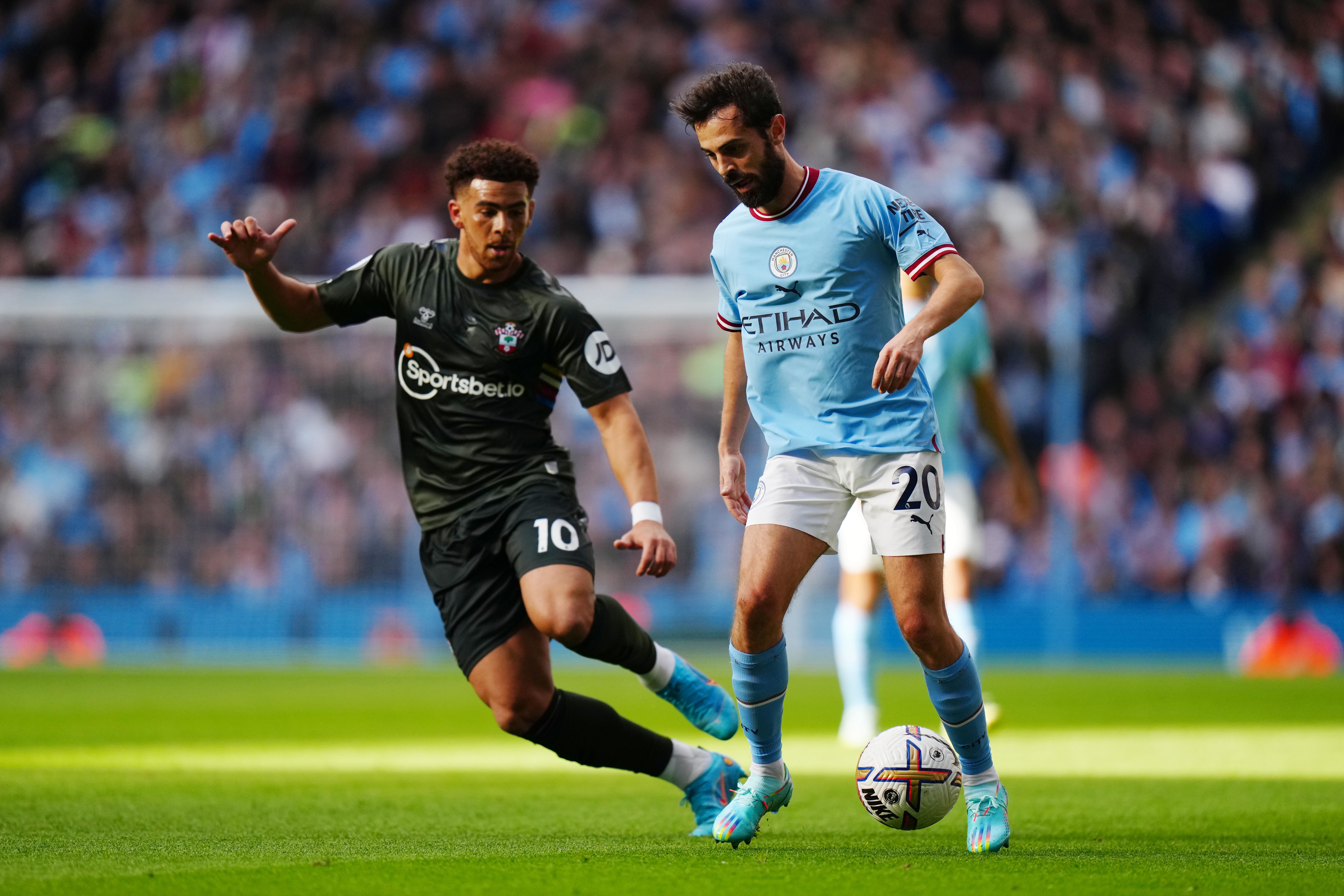 ÚLTIMO ENCONTRO : Na última partida entre os times, vitória de 4 a 0 para o City, pela Premier League.