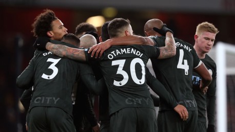 Arsenal v City: Extended highlights