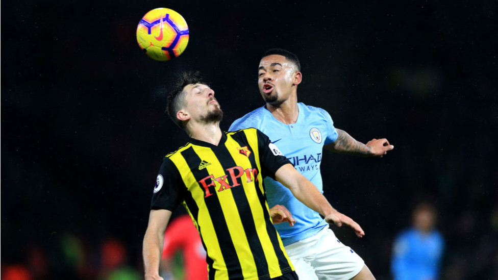 HEAD BOY : Gabriel Jesus wins this aerial challenge