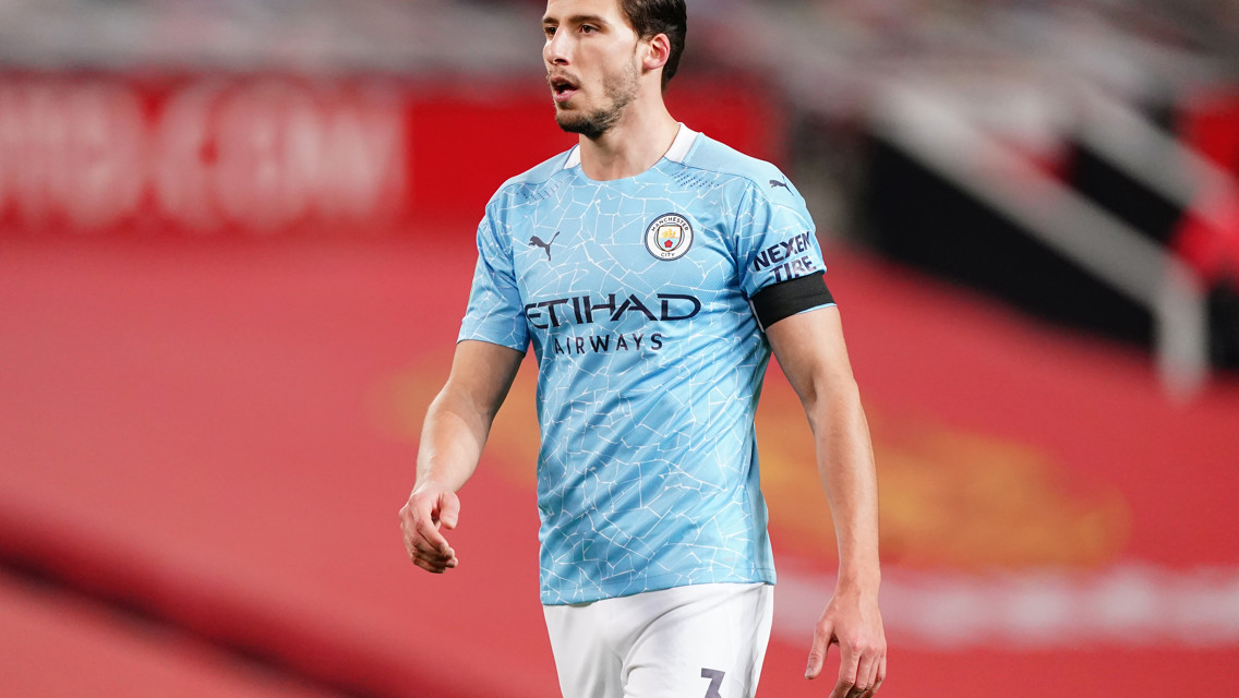 A atuação de Rúben Dias no Dérbi de Manchester