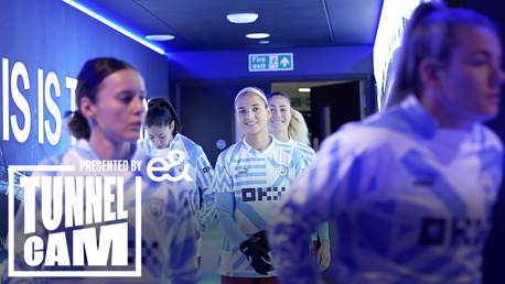 Tunnel Cam: O Derby feminino de Manchester no Etihad Stadium