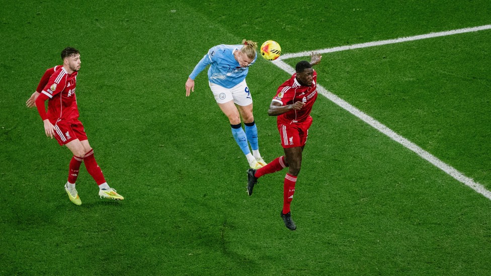 HAALAND HEADER : Rising high to head us in front!