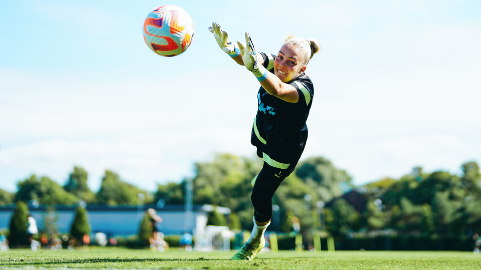 ACROBATIC : Ellie Roebuck makes a save