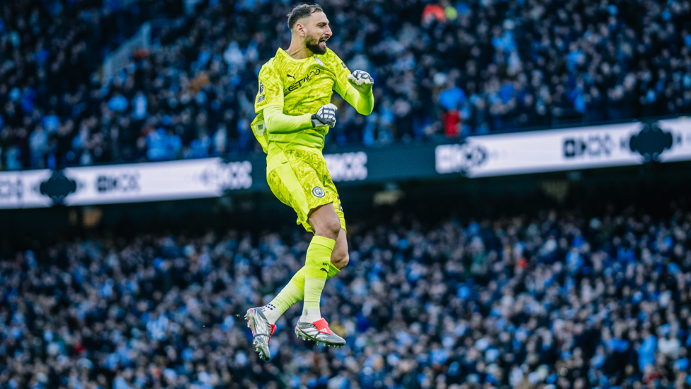 DONNARUMMA DELIGHT : Celebrate!