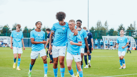 Late comeback sees City battle to win against Liverpool