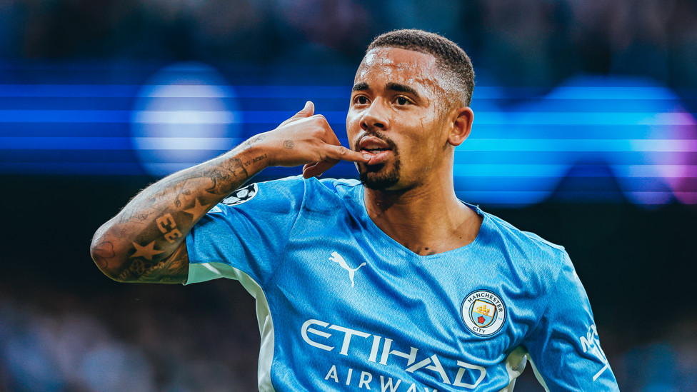 GABBY'S ON FIRE! : Anyone got a fire extinguisher? Because this man is red-hot right now! 