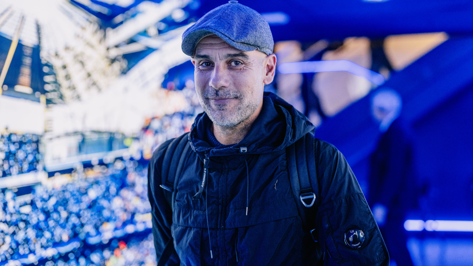PEAKY PEP : The boss looking smart!