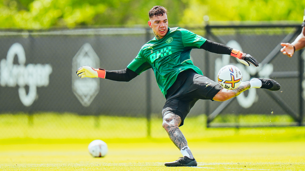 GO LONG : Ederson puts his foot through the ball