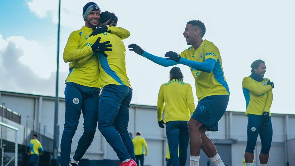SQUAD GOALS  : Spirits high during the session!