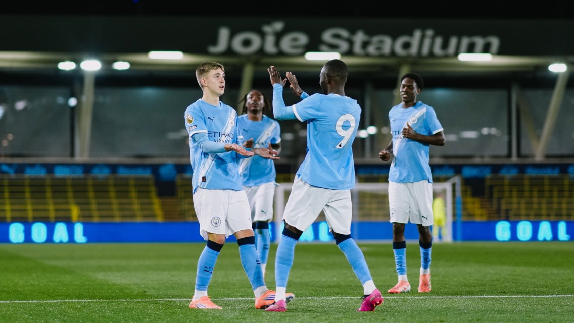 Sangare and Naylor up for PL2 October Player of the Month Award