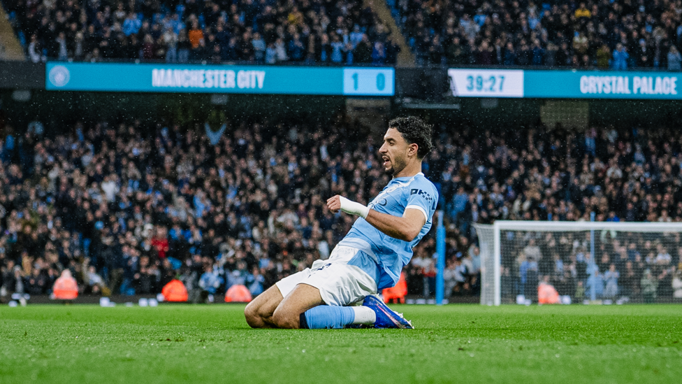 KNEE SLIDE : Loving it!