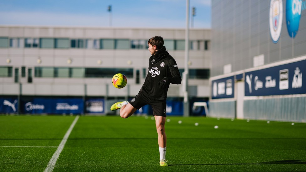 FLICK  : Nico showcases his skill. 