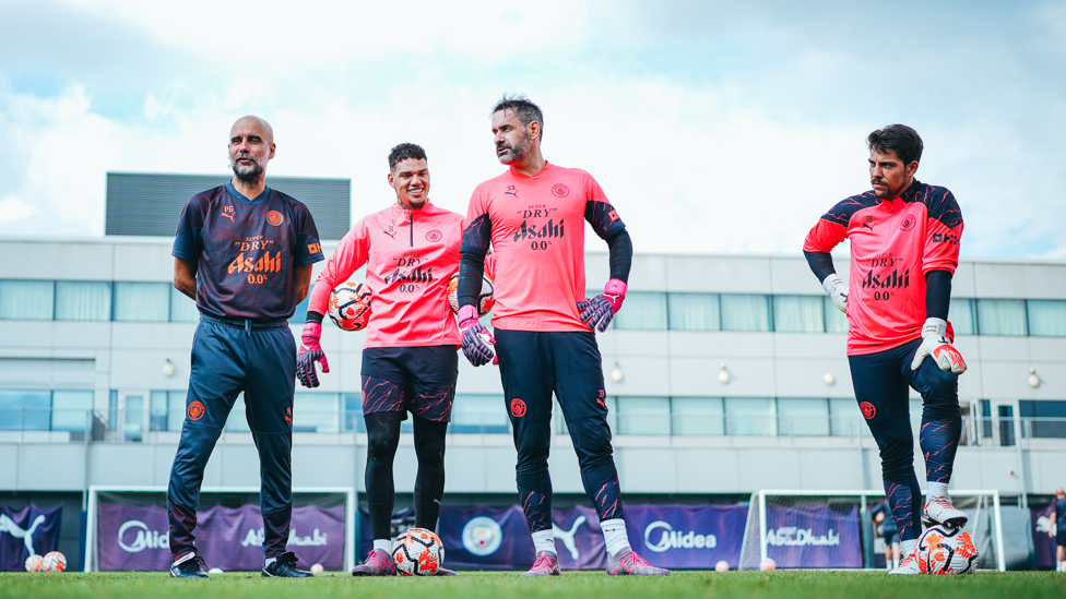 JEEPERS KEEPERS : Pep and his goalkeepers