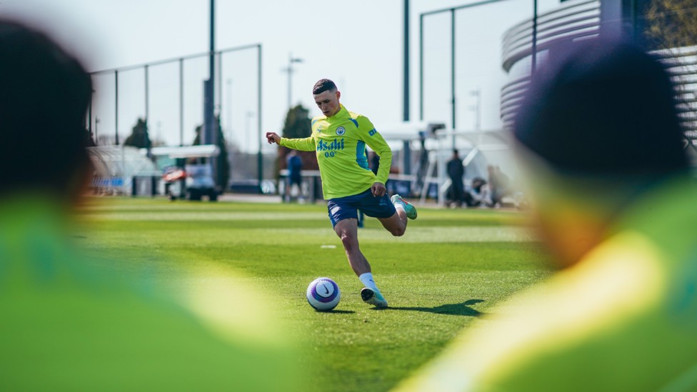 ONE OF OUR OWN  : Phil Foden keeps a move flowing.