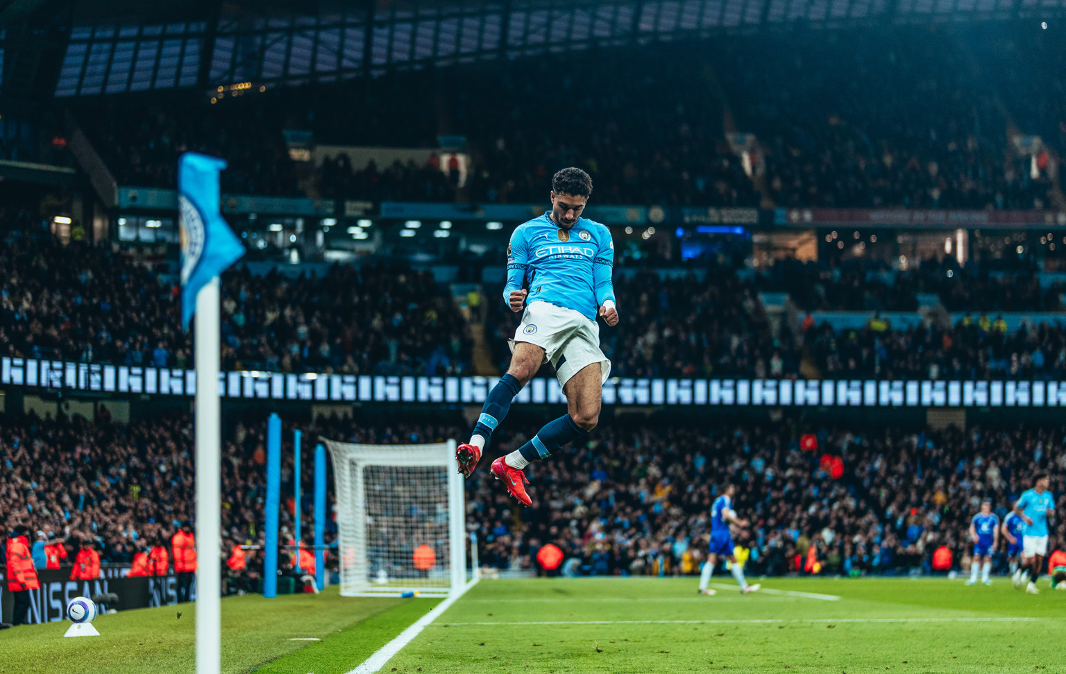 City bate Leicester na PL e volta para zona de classificação da Champions 