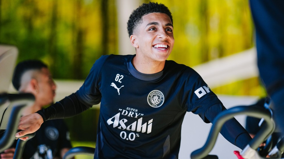 ON YOUR BIKE! : Rico Lewis in the gym