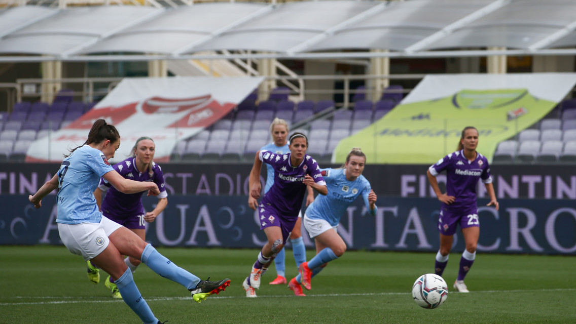 City goleia Fiorentina fora de casa pela WUCL