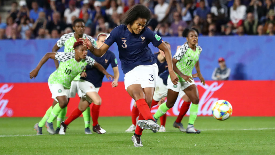 World Cup Daily: France's spot of good fortune