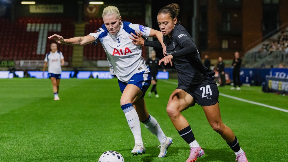 SUPER SUB : Iman Beney causes trouble down the flank late on