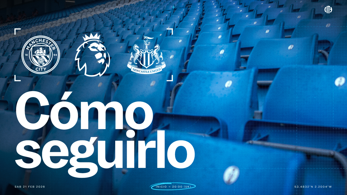 Empty stadium seats with logos of Manchester City, Premier League, and Newcastle United. Spanish text 'Cómo seguirlo', date 'SAB 21 FEB 2026' and coordinates.