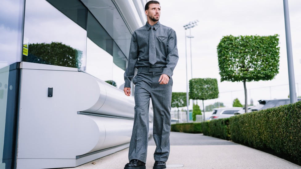 RIGHT ON TIME : Dias arrives for a busy day