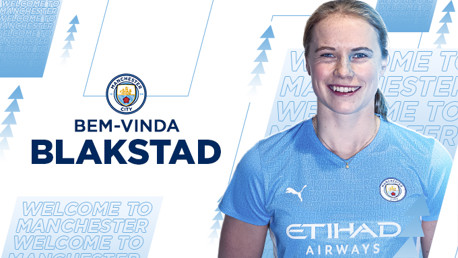 Julie Blakstad assina pelo City