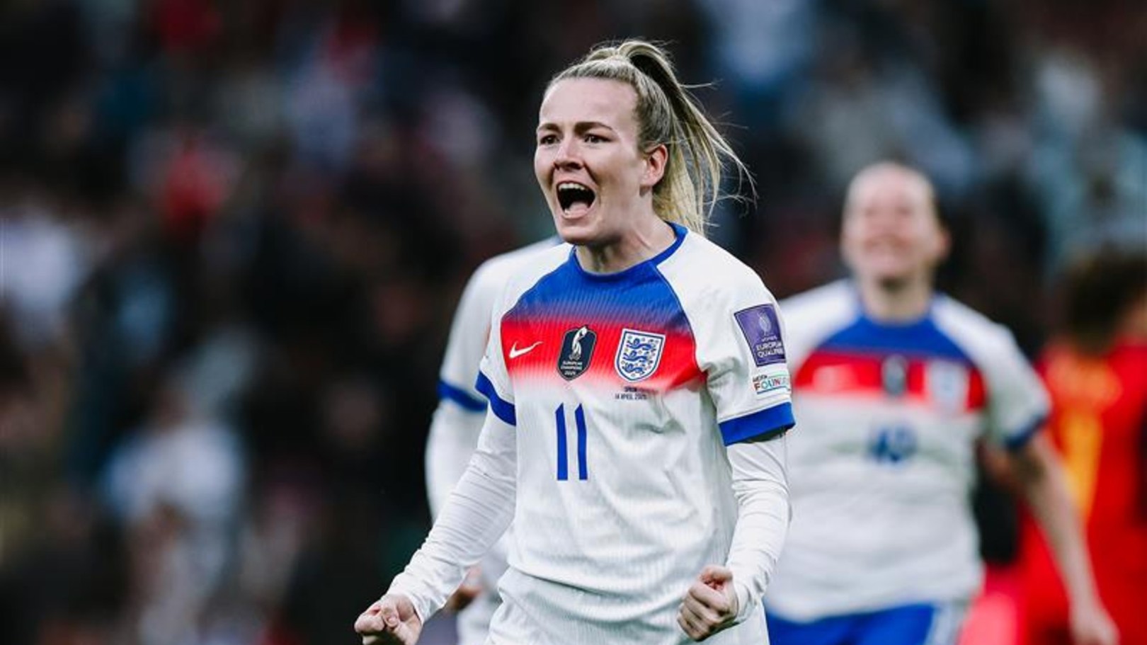 Record-breaker Hemp helps England beat Spain