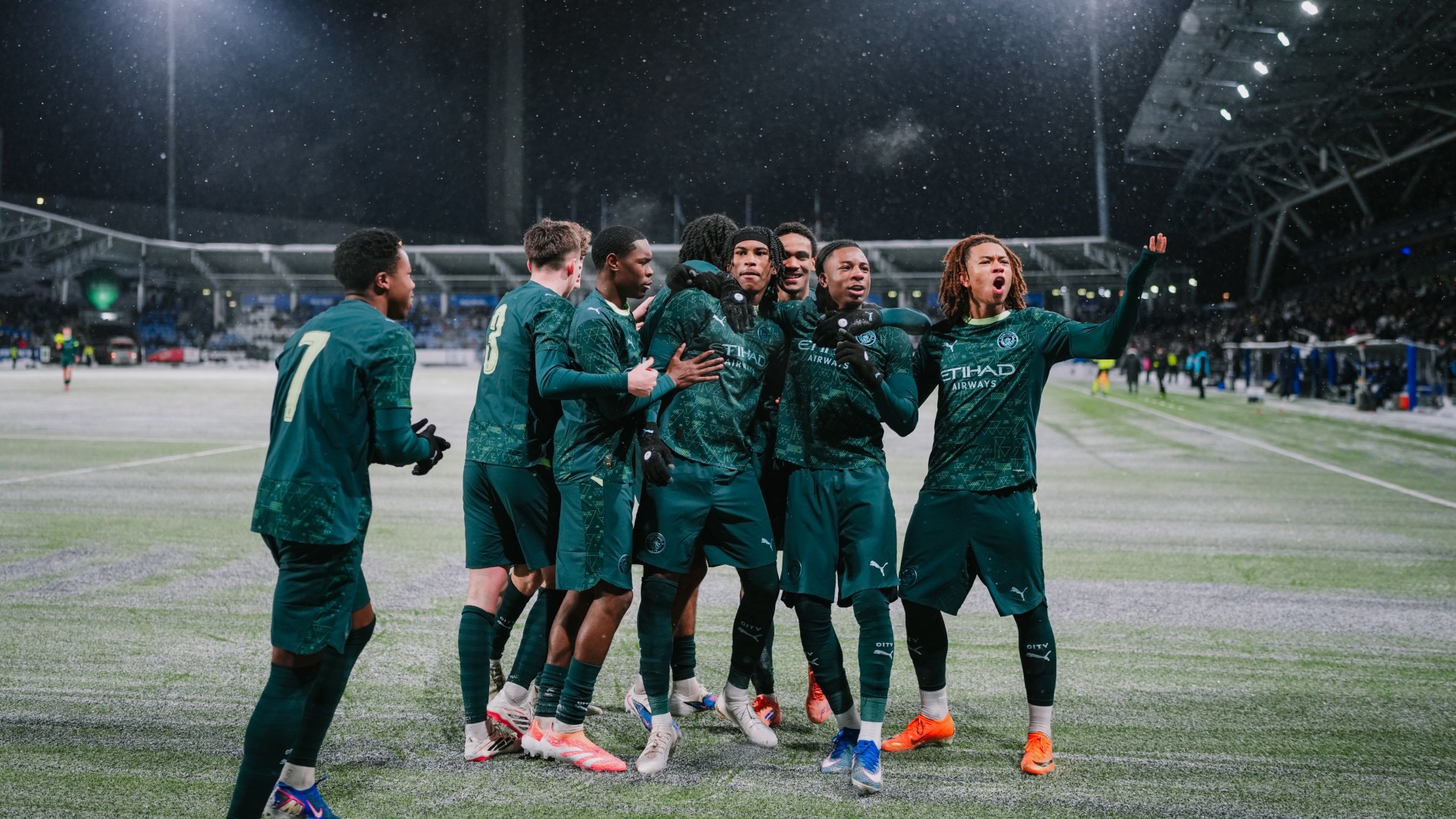 END TO END : City celebrate our second.