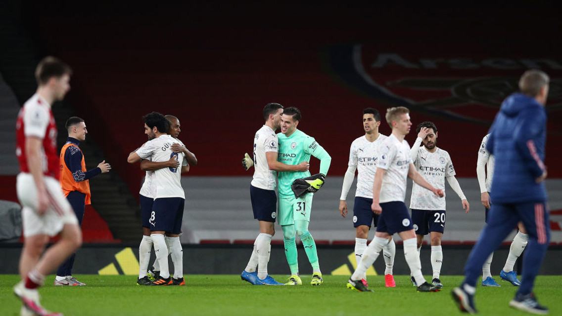 Ederson et Ilkay Gundogan nominés pour le prix du Joueur du mois PFA