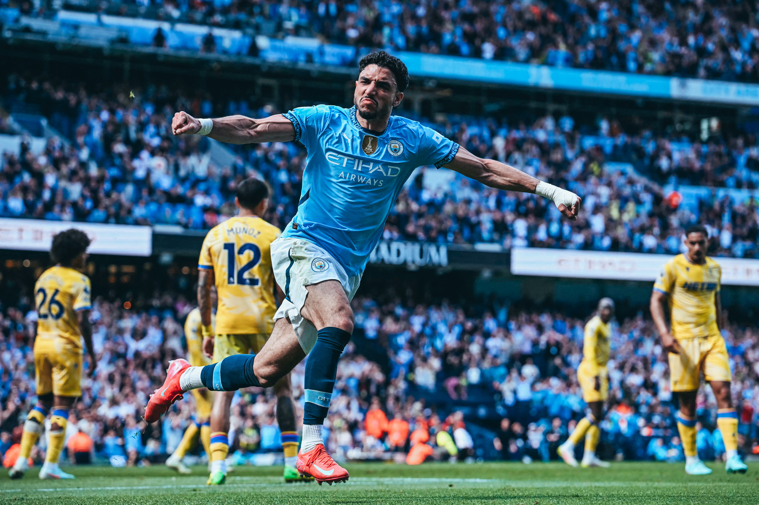 City vira em jogão contra o Crystal Palace 