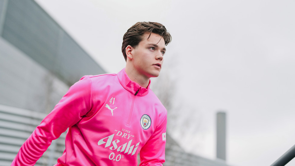 FOCUS  : Sverre Nypan heads onto the field. 