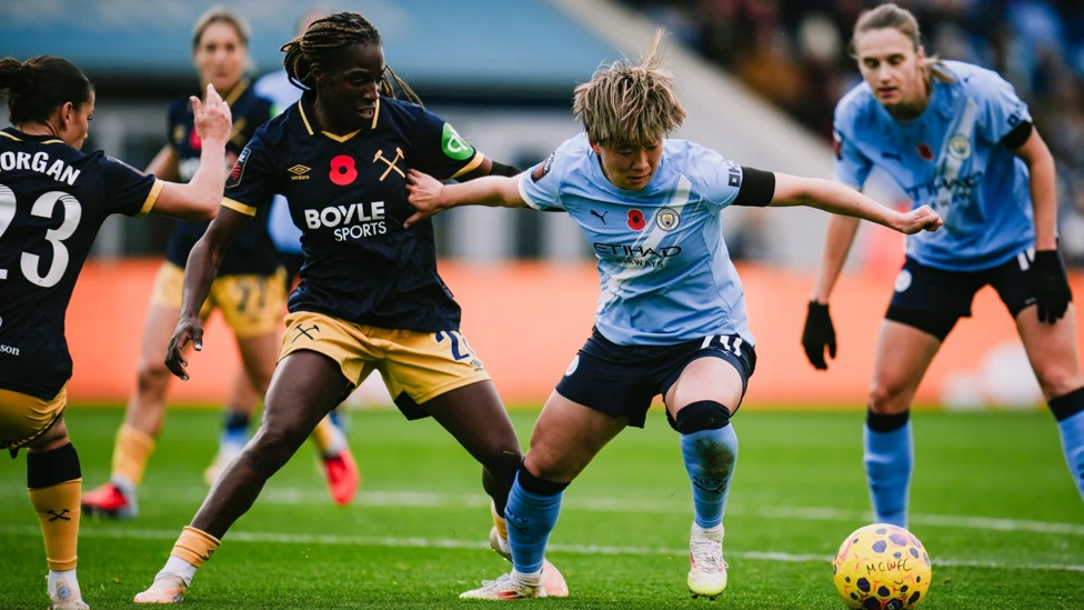 CITY 1-0 WEST HAM : A hard-fought victory is recorded with Fujino on the scoresheet once again