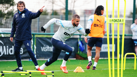 Treinamento: intensificando os preparativos para o Leeds