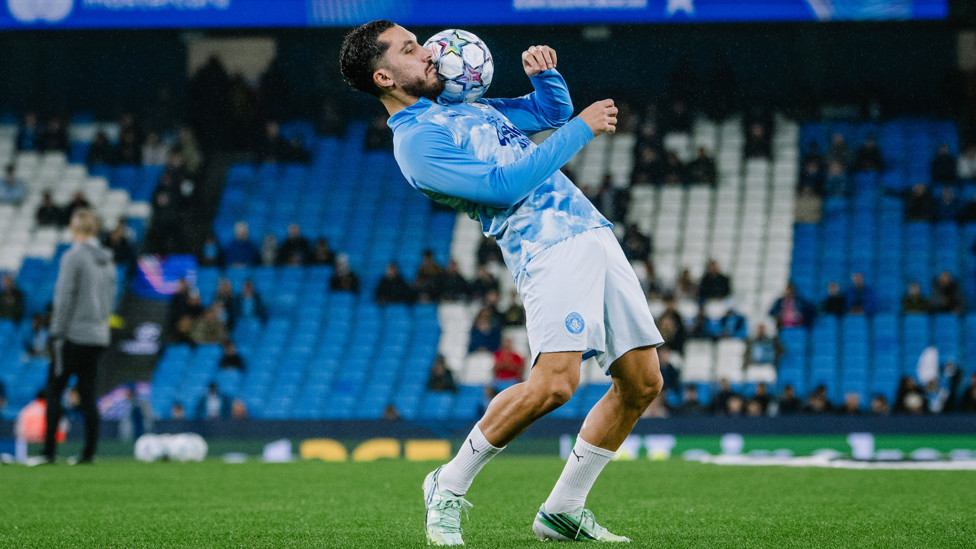 CHEEKY CHERKI : Rayan brings out the tricks during the pre-match warm up.
