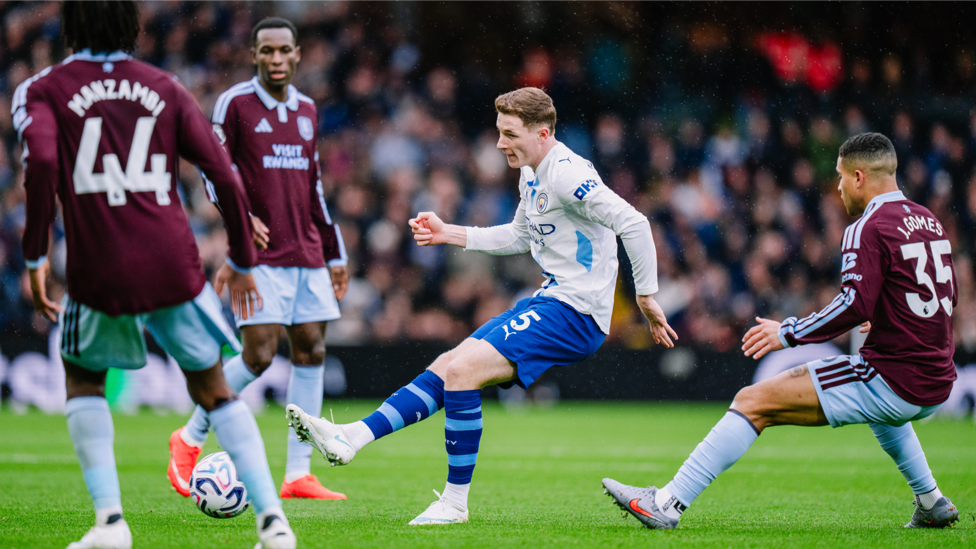 PASS MASTER: Elliot Anderson in the thick of things.
