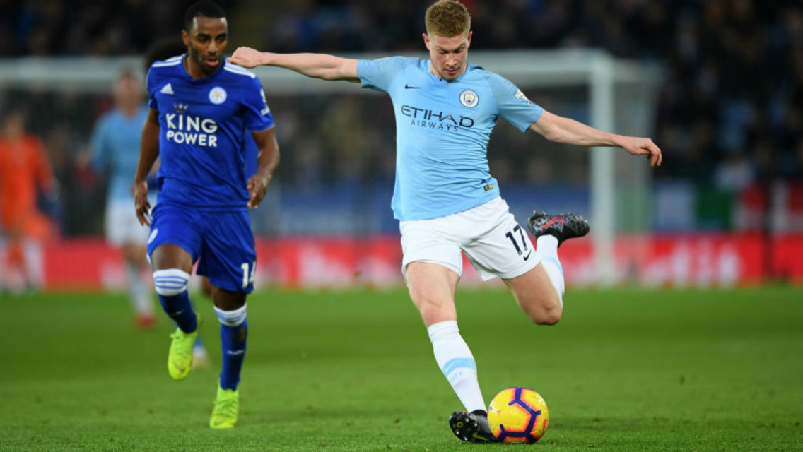 HOT SHOT: Kevin De Bruyne takes aim at the Leicester goal