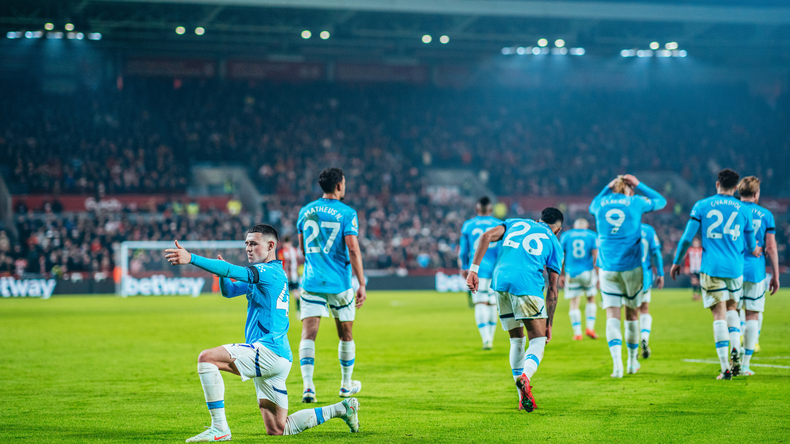 Empate em jogo emocionante em Londres 