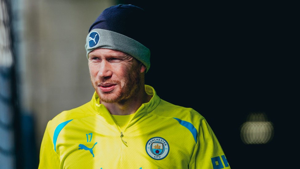 SKIPPER : KDB wraps up warm for Monday's session.