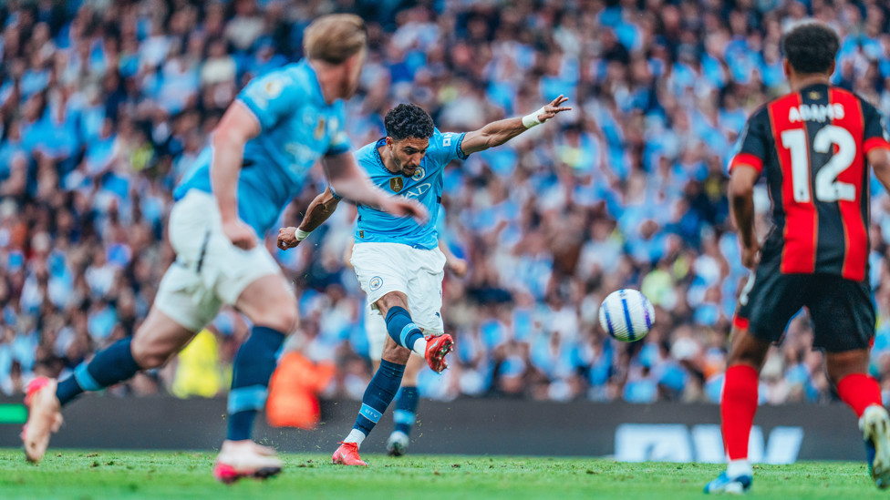 ROCKET : Marmoush blasts us ahead in spectacular fashion!